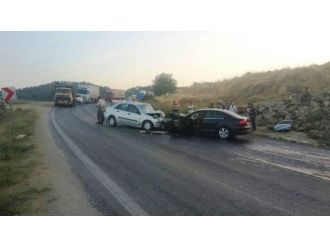 Sarıgöl’de Trafik Kazası: 1 Ölü, 5 Yaralı