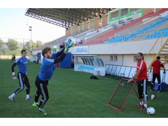 Sivas Belediyespor, Amedspor Maçı Hazırlıklarını Tamamladı