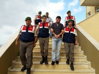 İzmit’te Uyuşturucu Satıcılarına Jandarma Darbesi