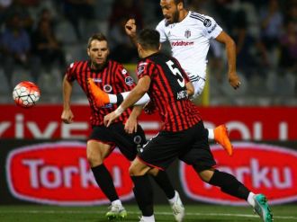 Beşiktaş derbi öncesi Ankara’da yara aldı