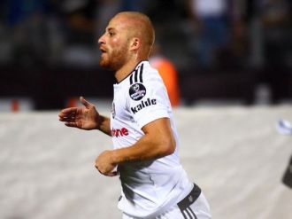 Gökhan Töre Beşiktaş tarihine geçti