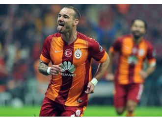 Sneijder’de mutlu son