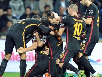 Galatasaray seriye bağladı