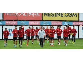 Galatasaray’ın Panthrakikos maçı kadrosu belli oldu