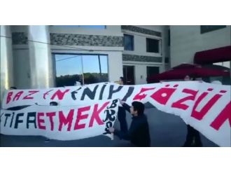 Galatasaray maçı öncesi Eskişehirspor’da protesto şoku