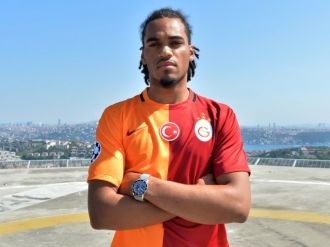 Denayer gitmek istemiyor