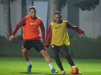 Galatasaray  Antalyaspor maçı hazırlıklarına başladı