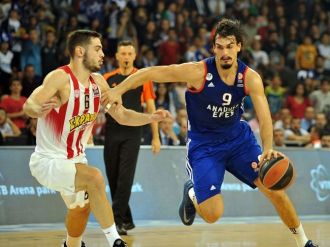 Anadolu Efes, Yunan temsilciyi mağlup etti