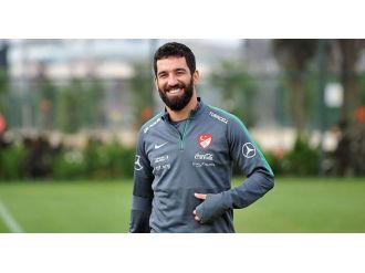 Arda Turan: ’Kimse buraya kazık çakmıyor’