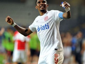 Eto’o Antalyaspor’u sırtlamaya devam ediyor