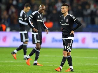 Beşiktaş’ta Oğuzhan ve Quaresma şoku