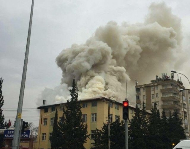 Öğrenci Yurdunda Çıkan Yangın Söndürüldü