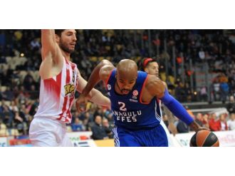 Anadolu Efes Olympiakos’u potaya gömdü