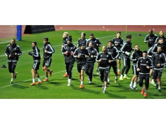 Beşiktaş’ta devre arası kamp başladı