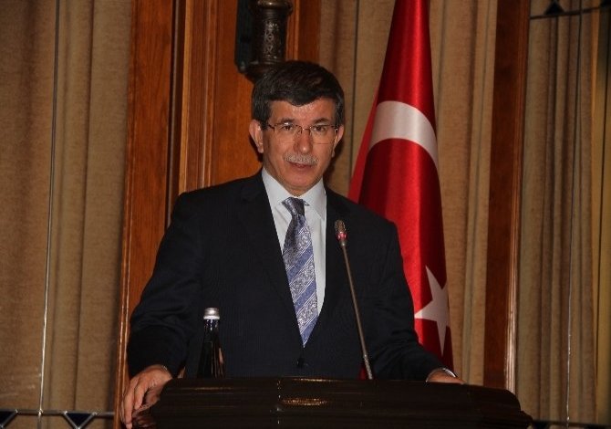 Davutoğlu’ndan Rusya’ya sert uyarı