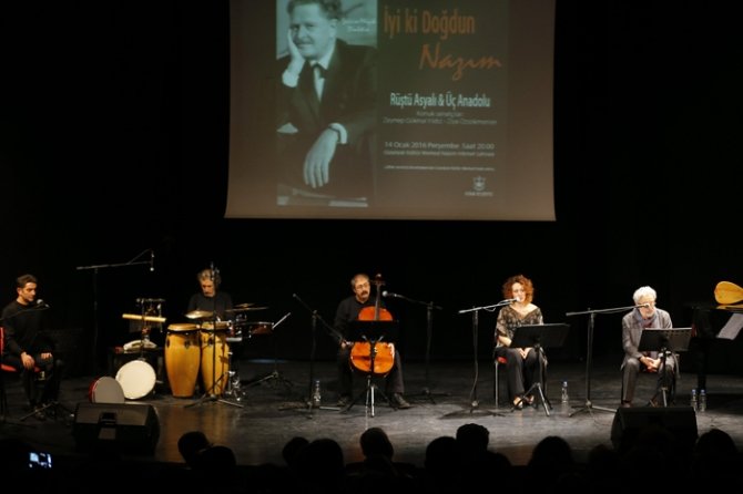 Nazım Hikmet doğum gününde anıldı