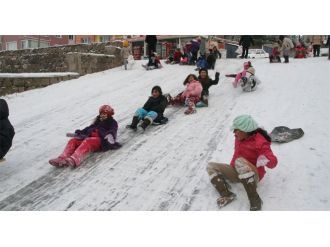 İstanbul’da yarın okullar tatil mi? Açıklama geldi