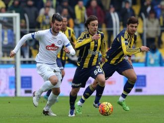 Fenerbahçe penaltılarla güldü