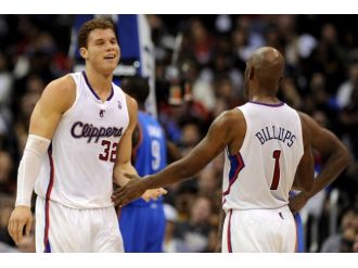 Blake Griffin malzemecisini yumrukladı