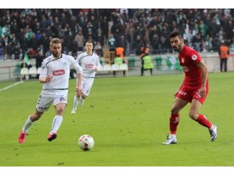 Torku Konya çeyrek finalde