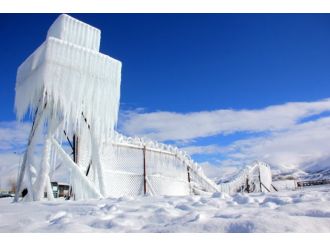 Erzurum’da buzdan manzaralar