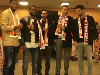 Galatasaray camiası ’tek yürek’ oldu