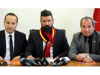 Kayserispor yeni hocasına imzayı attırdı