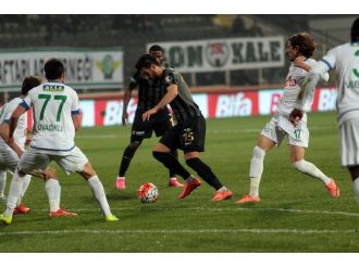 Akhisar sahasında berabere kaldı