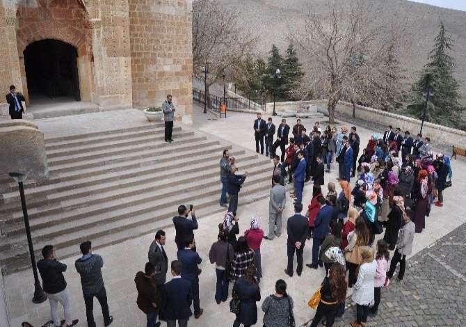 Stajyer Öğretmenler Eshab-ı Kehf’i Gezdi