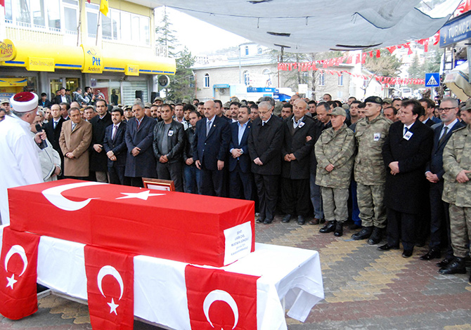 Kahramanmaraş Şehidini Uğurladı