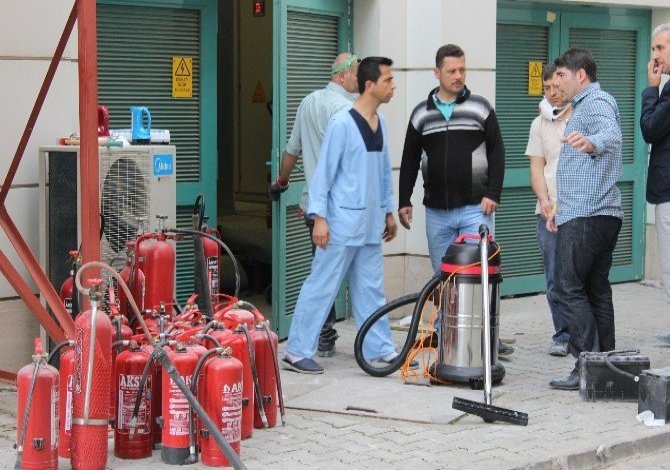 Hastanede Çıkan Yangın Korkuttu