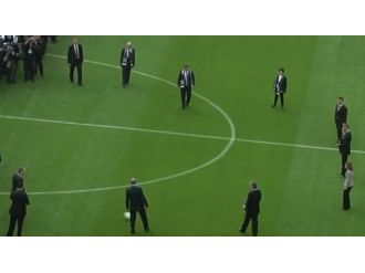 Vodafone Arena’da ilk santra protokolden