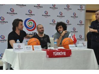 Tutku Açık basketbola dönüyor