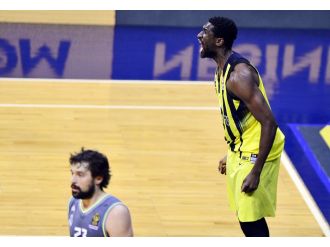 Haftanın MVP’leri Udoh ve Hines