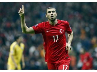 Burak Yılmaz: Beşiktaş’ın şampiyon olmasını istiyorum