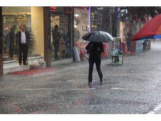 Edirne’ye rekor yağış düştü