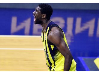 Ekpe Udoh MVP seçildi