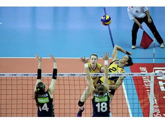 Vakıfbank şampiyonluğu garantiledi