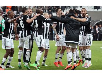 Vikipedi Beşiktaş’ı şampiyon ilan etti