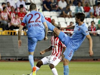 Antalyaspor’dan ilk yarıda 3 fark: 3-0