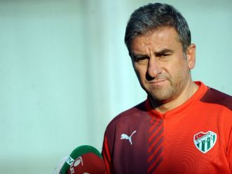 Hamzaoğlu’ndan transfer açıklaması