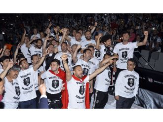 Vodafone Arena’da şampiyonluk sevinci