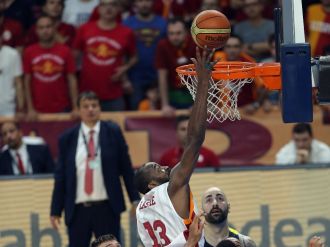 Galatasaray seriyi 2-1’e getirdi: 65-63