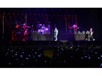 Maroon 5 Antalya’yı salladı