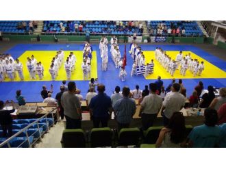 Uluslararası Judo Turnuvası Edirne’de başladı