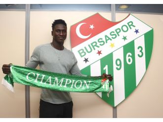 Bursaspor’da çifte imza