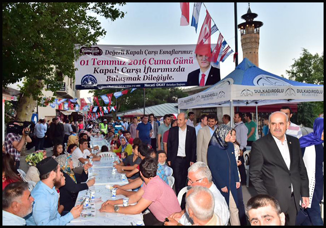 Kapalı Çarşı'da Sevgi Dolu İftar Programı