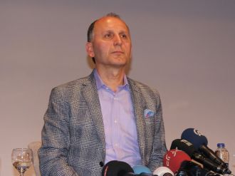 Muharrem Usta’dan Roma çıkarması