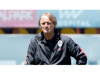 Riekerink’ten Sneijder açıklaması