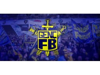 Genç Fenerbahçeliler trübünden çekildi